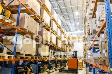 Local industriel 2 pièces 1427 €