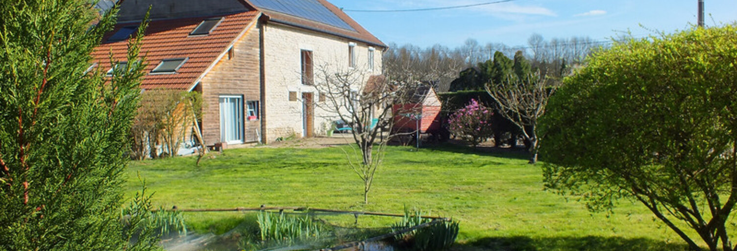 Maison 8 Pièces 310 m² à vendre à Crugey (21360)