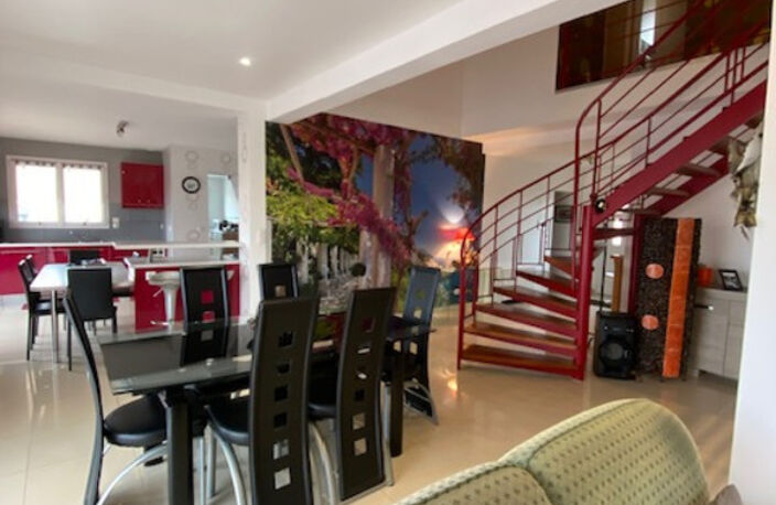 Maison à vendre 6 pièces PUYLAURENS (81) — photo 2