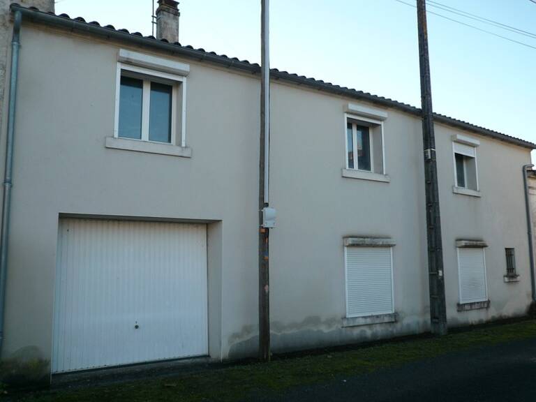 ⚜ BALLANS (17) A Vendre MAISON de VILLAGE Rénovée à Aménager ⚜ — photo 1