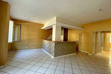 Appartement 3 pièces 690 €