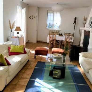 Maison 3 pièces 1250 €