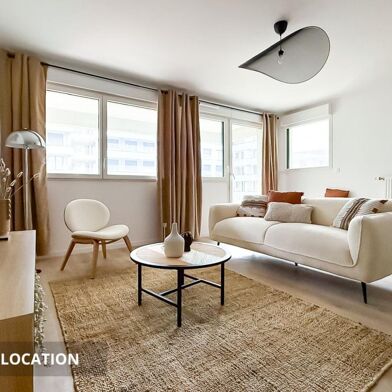 Appartement 5 pièces 650 €