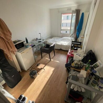 Appartement 1 pièces 750 €