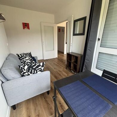 Appartement 5 pièces 450 €