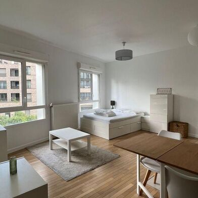 Appartement 1 pièces 950 €