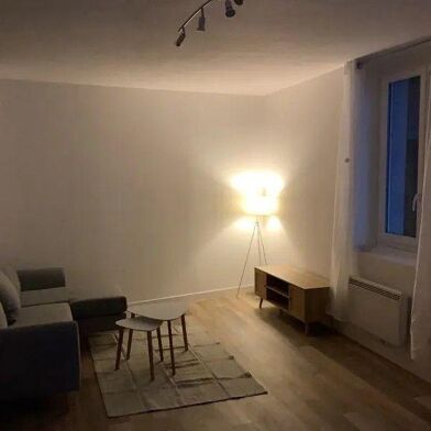 Appartement 3 pièces 650 €