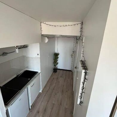 Appartement 1 pièces 690 €
