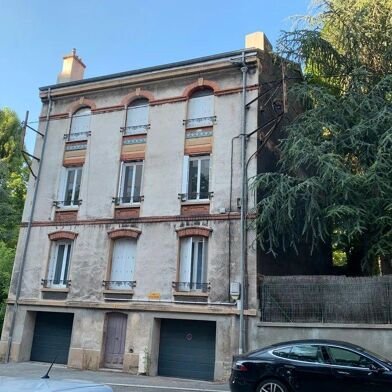 Appartement 3 pièces 760 €