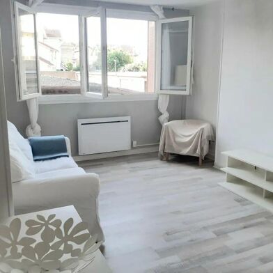 Appartement 2 pièces 690 €