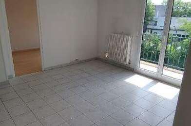 Appartement 3 pièces 660 €
