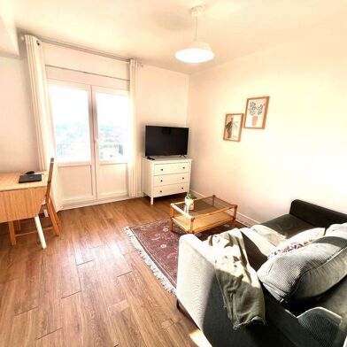 Appartement 1 pièces 850 €