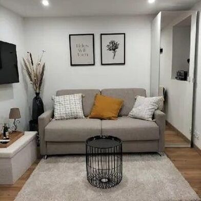 Appartement 1 pièces 870 €