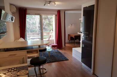 Appartement 2 pièces 800 €