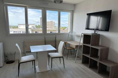 Appartement 1 pièces 570 €