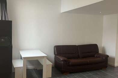 Appartement 2 pièces 740 €