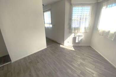 Appartement 1 pièces 700 €