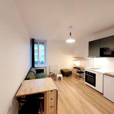 Appartement 2 pièces 760 €