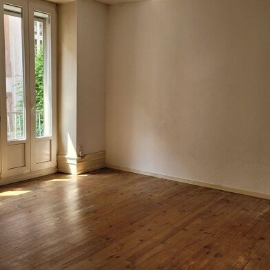 Appartement 4 pièces 1200 €