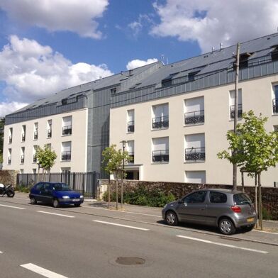 Appartement 2 pièces 710 €