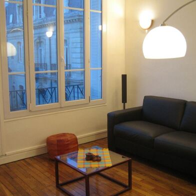 Appartement 3 pièces 890 €