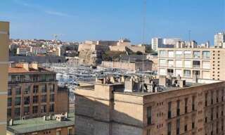 Appartement 1 Pièce 30 m² à louer à Marseille 2 (13002)