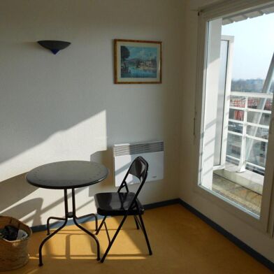 Appartement 1 pièces 550 €