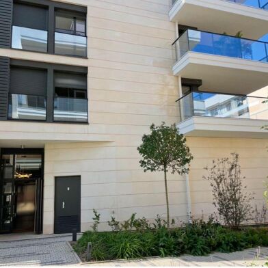 Appartement 1 pièces 864 €