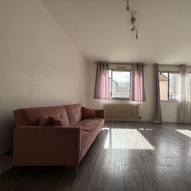 Appartement 1 pièces 550 €