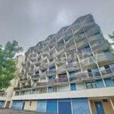 Appartement 2 pièces 810 €