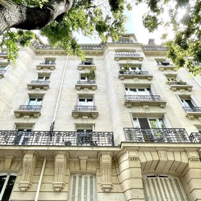 Appartement 1 pièces 875 €