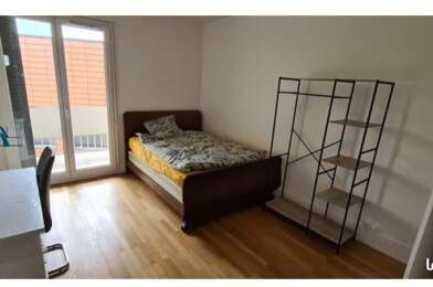 Appartement 5 pièces 470 €