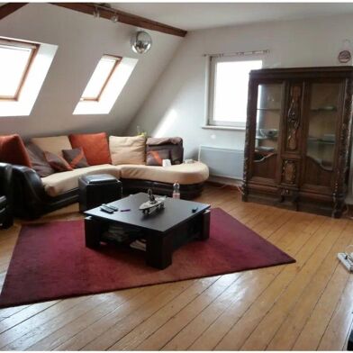 Appartement 1 pièces 700 €