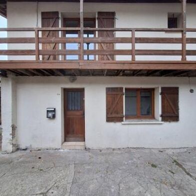 Appartement 2 pièces 720 €