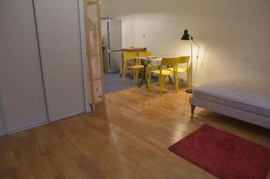 Appartement 1 pièces 1036 €