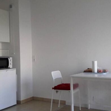 Appartement 1 pièces 720 €