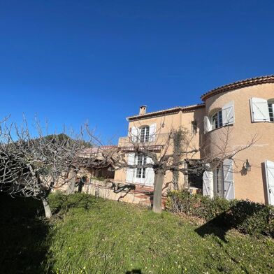 Maison 6 pièces 574750 €