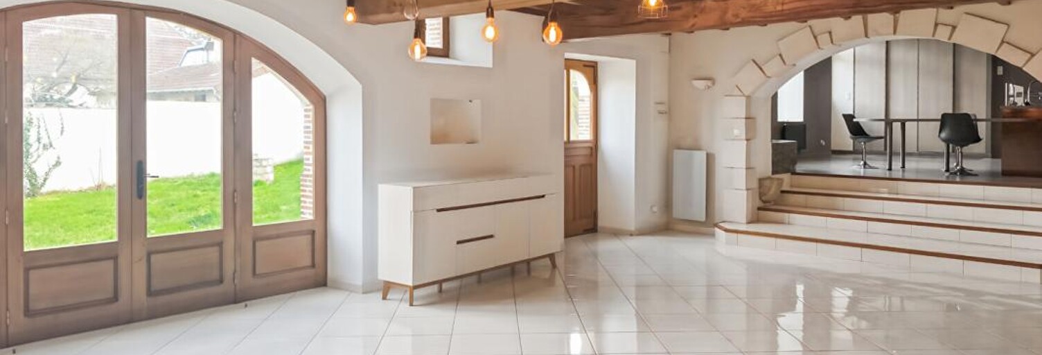 Maison 8 Pièces 229 m² à vendre à Longueville-sur-Aube (10170)