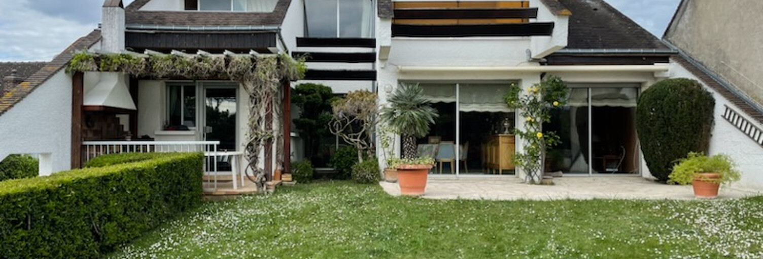 Maison 21 Pièces 225 m² à vendre à Villeneuve-sur-Yonne (89500)