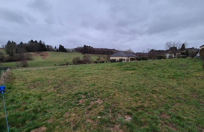 Terrain constructible  2662 m²  19490 Sainte Fortunade — photo 2