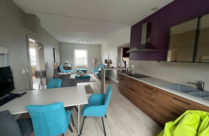 Ensemble immobilier mixte - appartement et locaux commerciaux — photo 3