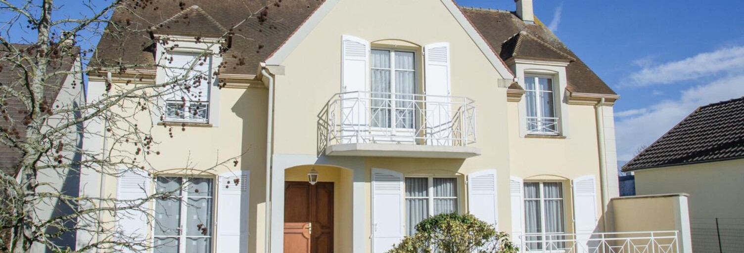 Maison 8 Pièces 196 m² à vendre à Sainte-Geneviève-des-Bois (91700)