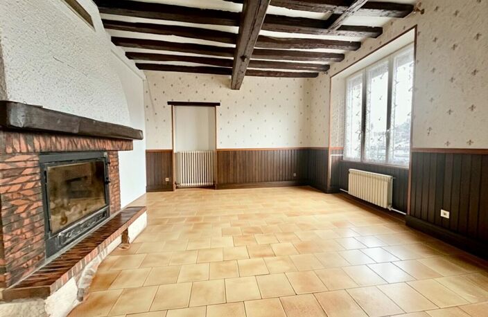 Maison en pierre et dependances + cour — photo 5