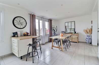 Appartement 4 pièces 153000 €