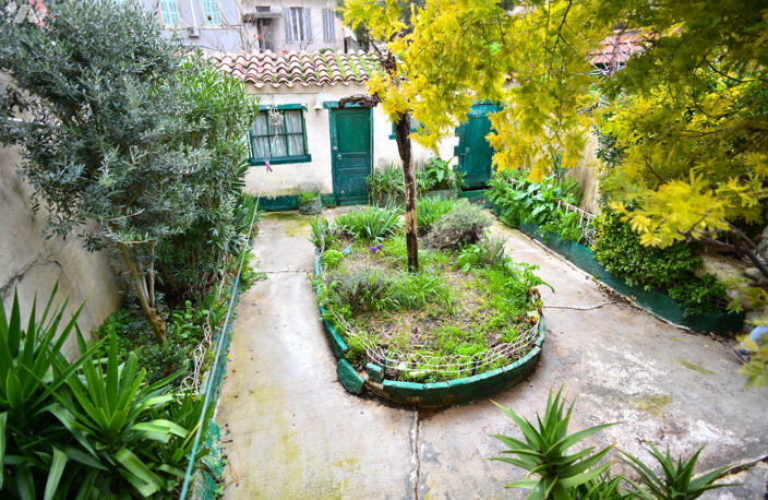 Vente maison 8 pièces 146 m² Marseille 6 (13006) — photo 3