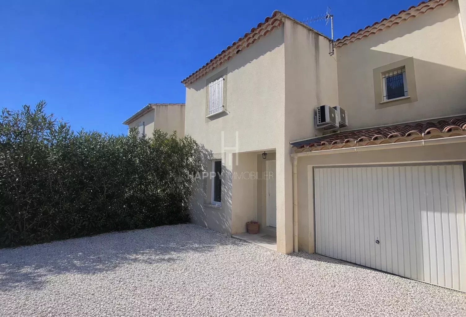 Villa contemporaine Alpilles Sud — photo 1