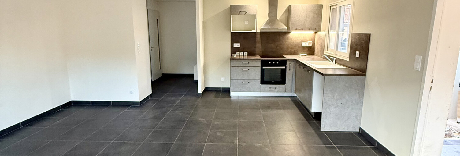 Maison 4 Pièces 112 m² à louer à Saint-Génis-des-Fontaines (66740)