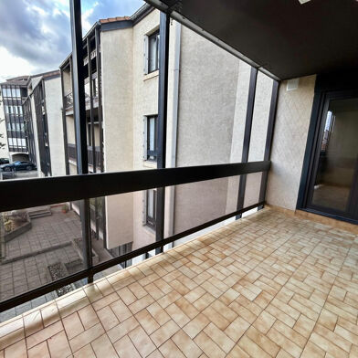 Appartement 4 pièces 1240 €