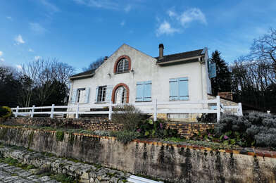 Maison 8 pièces 300000 €