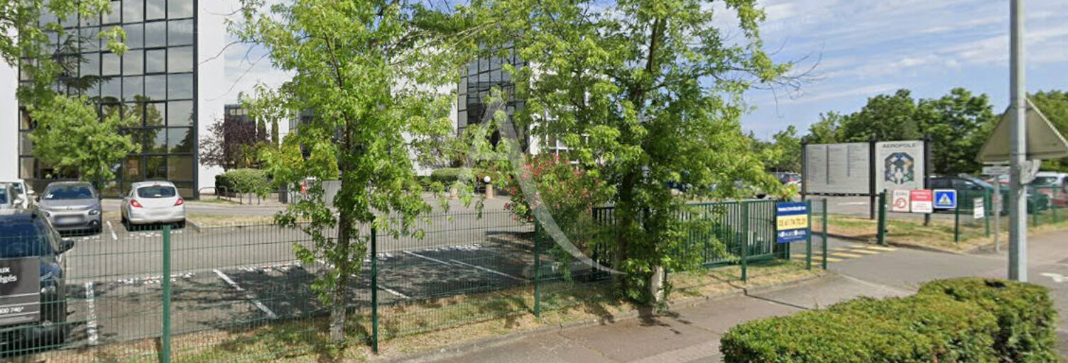 Bureau  57 m² à louer à Blagnac (31700)